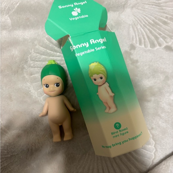Sonny Angel Other - Zucchini Sonny angel Vegetable Series Mini Figure